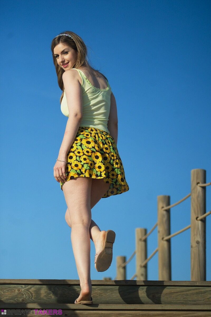 Елена, 24