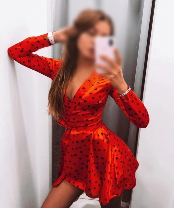 Ната, 25
